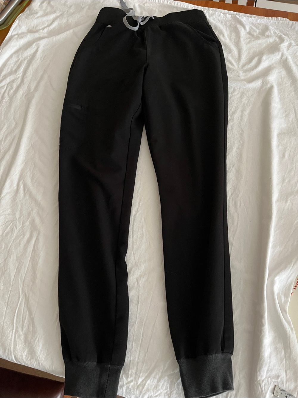Figs black High Waisted Zamora Jogger Scrub Pants, size small
